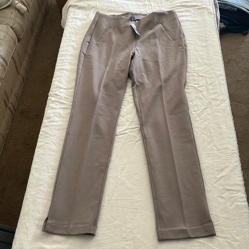 NWT Chico’s Elastic-Waist Slim-Legged Taupe Ankle Trousers Size 12T